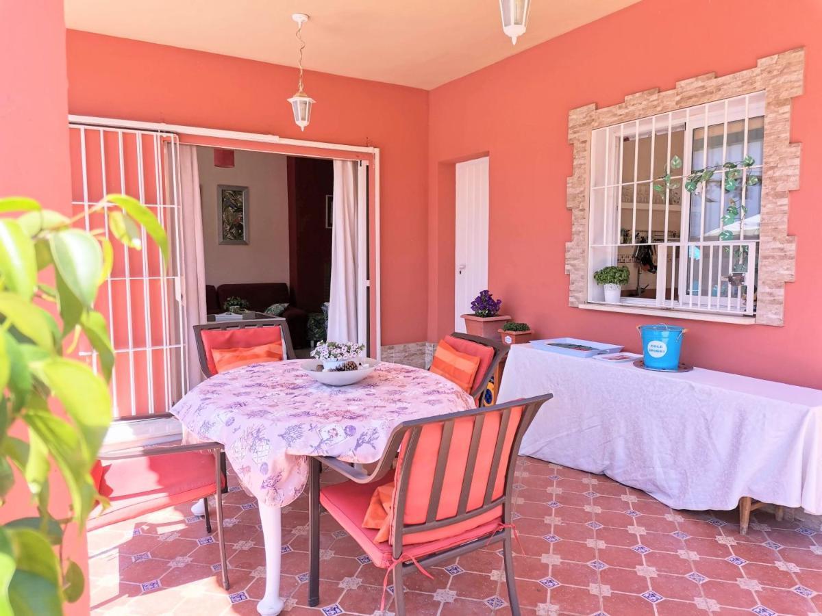El Capricho De Espartinas Εξωτερικό φωτογραφία