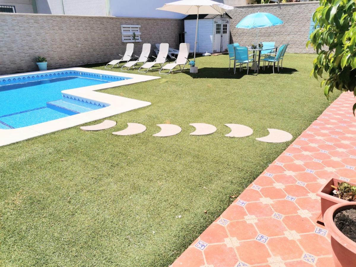 El Capricho De Espartinas Εξωτερικό φωτογραφία